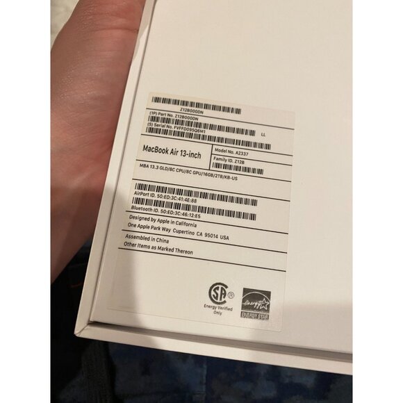 Apple MacBook Air 2020 Rose Gold - Picture 3 of 12